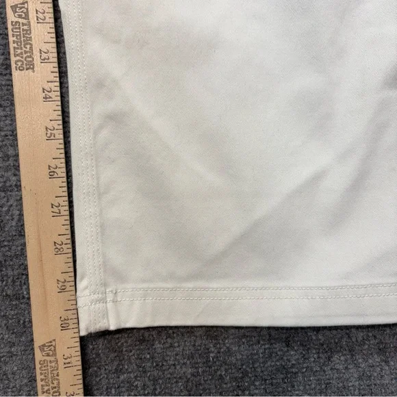 NWT Duluth Trading Pants Mens 40x30 White Everyday Carpenter Flex Relaxed Fit